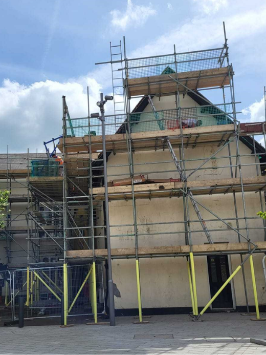 Scaffolding for Professional Painting & Decorating Work